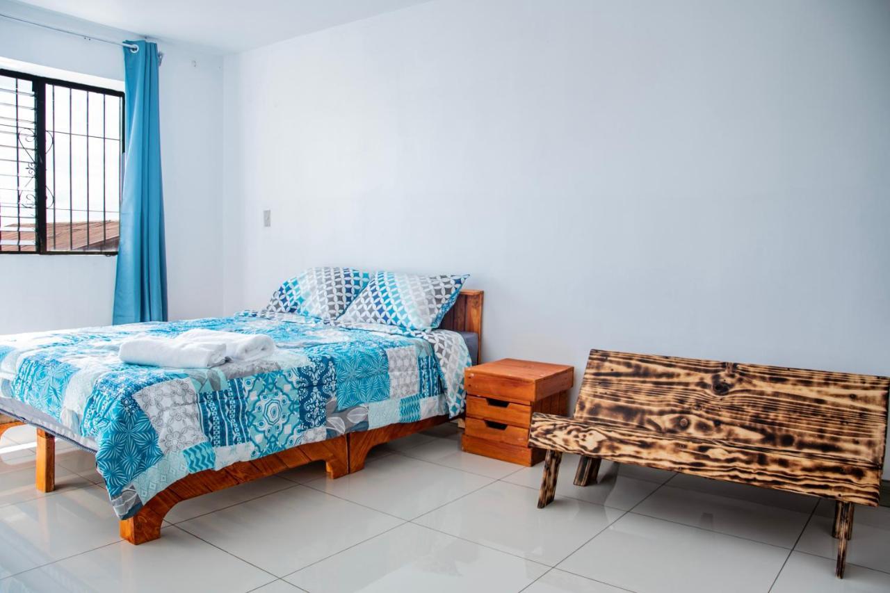 Hostel Las Carmelas, Airport Juan Santamaria, Alajuela, San Jose Zewnętrze zdjęcie